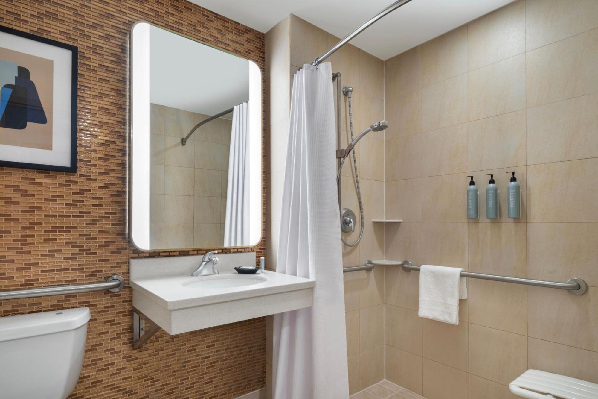 Courtyard By Marriott New York Manhattan / Soho Екстериор снимка