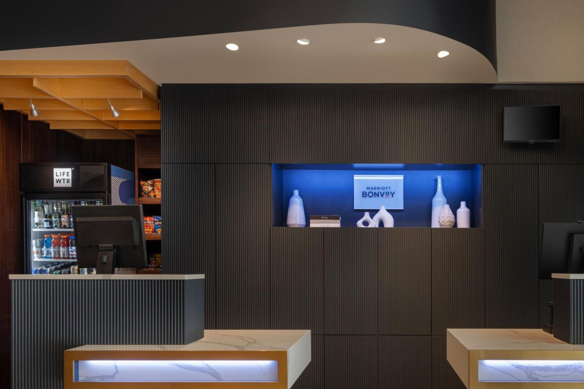 Courtyard By Marriott New York Manhattan / Soho Екстериор снимка